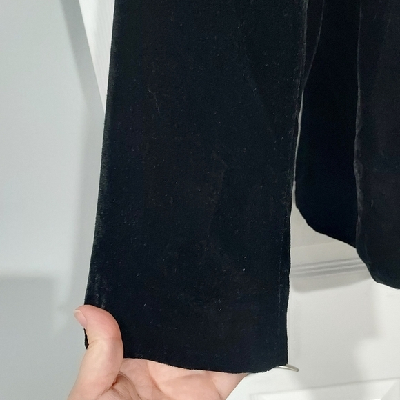 JM Collection Black Velvet 3 Button Front Long Sleeve Blazer in Size 14W - Picture 7 of 13